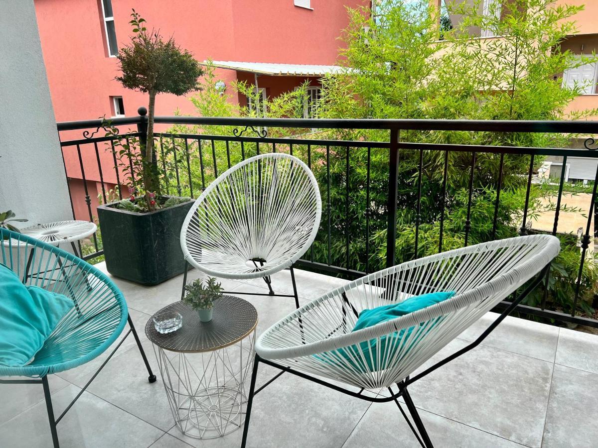 Apartments Tivat Bagian luar foto