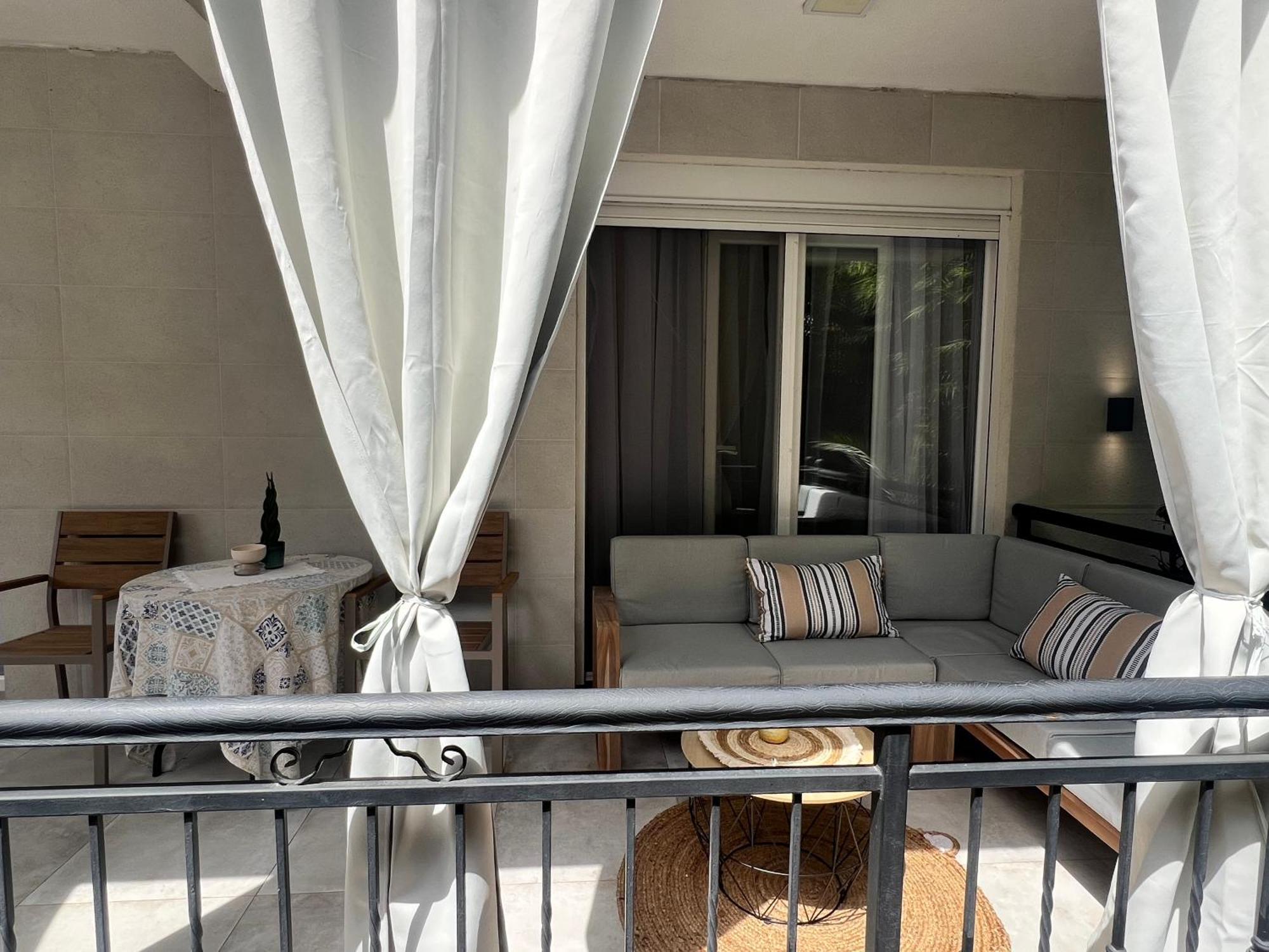 Apartments Tivat Bagian luar foto